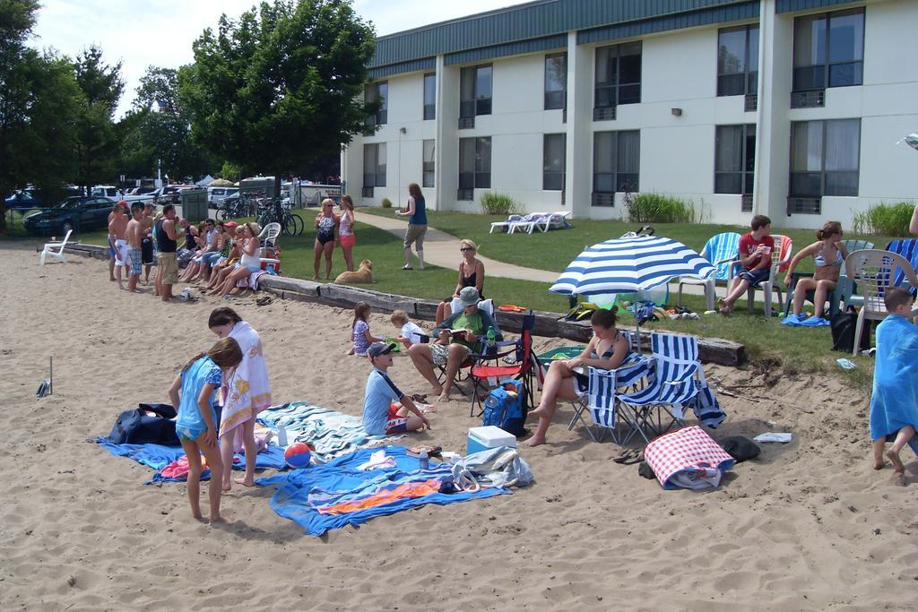 Tawas Bay Beach Resort & Conference Center East Tawas Екстер'єр фото