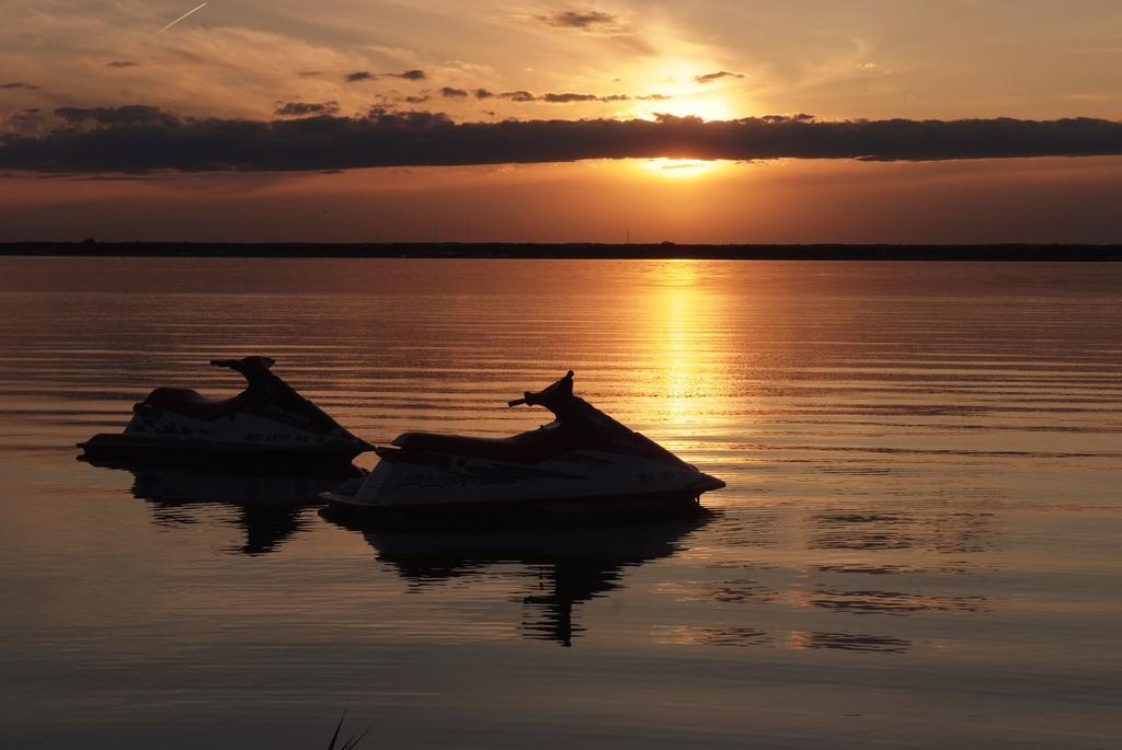 Tawas Bay Beach Resort & Conference Center East Tawas Екстер'єр фото